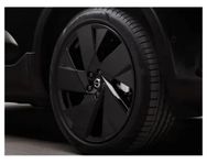 Original Volvo fälgar med sommardäck pirelli P-Zero 20’’