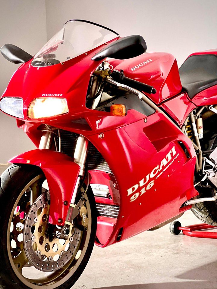 Ducati 916 Desmoquattro