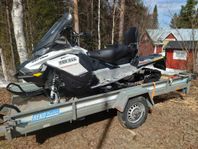 Ski-doo Expedition 900 ACE