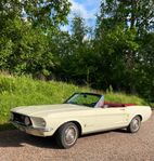 Ford Mustang 1967 cab 6:a automat