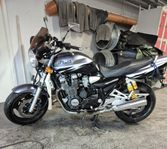 Yamaha XJR 1300