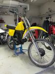 Suzuki RM370
