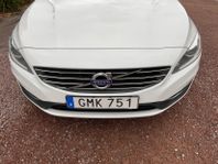 Volvo V60 D5 Plug-in Hybrid AWD Geartronic Momentum Euro 6