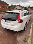 Volvo V60 D5 Plug-in Hybrid AWD Geartronic Momentum Euro 6