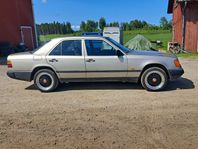 Mercedes-Benz 200 Bensin