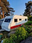 Husvagn på Almöns camping
