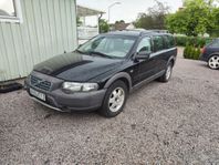 Volvo XC70 säljes i delar..