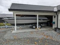 Brederup 80 km/h båtsläp lastvikt 2300kg totalvikt 3000kg
