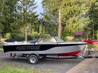 Nautique v8