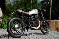 Yamaha XS400 Cafe Racer/Scrambler, 45hp
