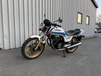 Honda CB400