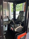 Fabriksny minigrävare  2 ton - tilt, snabbfäste & skopor