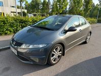 Honda Civic 5-dörrar 1.8 i-VTEC Euro 5