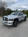 Dodge RAM HEMY SPORT 1500 Quad Cab 5.7 V8 4x4