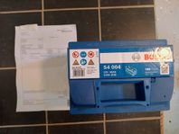 Bosch S4 004 60AH Bilbatteri NY
