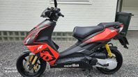 Aprilia SR50 Racing superfin
