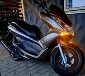Honda PCX-125 i nyskick, endast gått 368 mil!