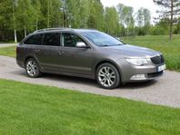 Skoda Superb Kombi 2.0 TDI 4x4 Elegance Euro 5