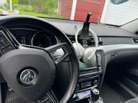 Skoda Superb Kombi 2.0 TDI 4x4 Elegance Euro 5