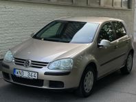 Volkswagen Golf 5 besiktad & skattad