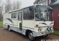 Gammal skolbuss
