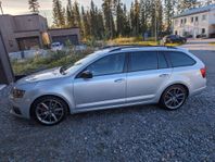 Skoda Octavia Kombi RS 4x4 2.0 TDI 4x4 Premium, RS Euro 6