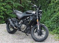 Husqvarna Svartpilen 401 (2023, 100mil)