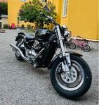 Suzuki VZ 800