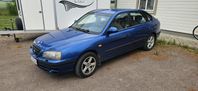 Hyundai Elantra Halvkombi 2.0 Euro 4