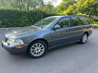 Volvo V40 1.8 Euro 3 Nybesiktad 