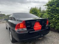 A-traktor Volvo s60 2,5t
