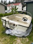 Styrpulpetbåt utan motor