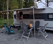 Hobby 560 KMFe 2014 – Barnkammarvagn med allt du behöver! 