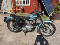 Triump trophy 500