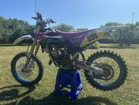 Yamaha YZ125