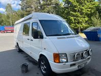 Vw Lt skåpbil med bodel och kök mm i bra skick .