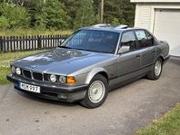 BMW 750ia - sv.såld
