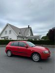 Nissan Almera 5-dörrar 1.8 Euro 4