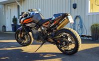 KTM Duke 790