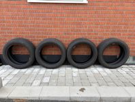 Bridgestone Turanza 245/45R18 i utmärkt skick