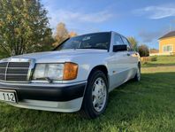 Mercedes-Benz W201 190 E