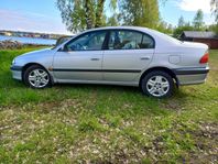 Toyota Avensis Sedan 1.8