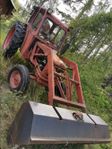 Traktor Volvo BM 400 buster med skopa