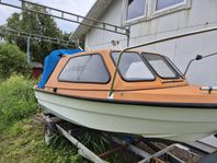Jifa 500HT m. kapell, Yamaha 60hk 4-takt 2006 och 30-kärra