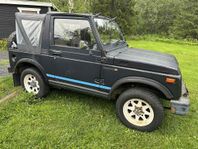 Suzuki Samurai