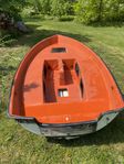 Trissgiggen segeljolle med Yamaha 4 hk