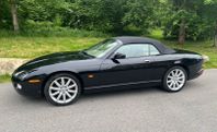 Jaguar XK8 Cab 4.2 V8 2006, endast 6700 mil!
