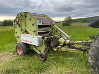 Rundbalspress Claas Rollant 44