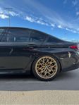 BMW M5 M8 f90 f92 813M i guld 20” hjul med däck