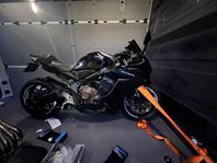 Honda cbr650r A2